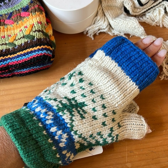 Alpaca Colorful Knit lined Fingerless Gloves gl305 - Picture 2 of 6